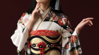 当店の衣装はすべて正絹